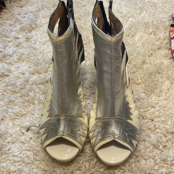 Jeffery Campbell Havana Last Lucite Heels - Picture 2 of 5